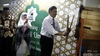 Pembukaan Planet Haji Umrah tersebut dibuka secara resmi oleh Perwakilan dari Dinas Pariwisata dan Budaya Pemprov DKI Jakarta, Ahmad Yani dengan pemukulan bedug yang disaksikan oleh Wakil ketua komisi X DPR RI Fikri Faqih dan Asma Nadia selaku Sastrawan dan penulis berbagai film ternama.