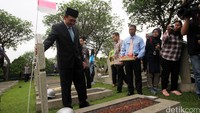 Upacara ini dikuti oleh Wakil Gubernur DKI Jakarta Djarot Saiful Hidayat dan sekitar seratusan pejabat DKI Eselon I, II, III dan IV.