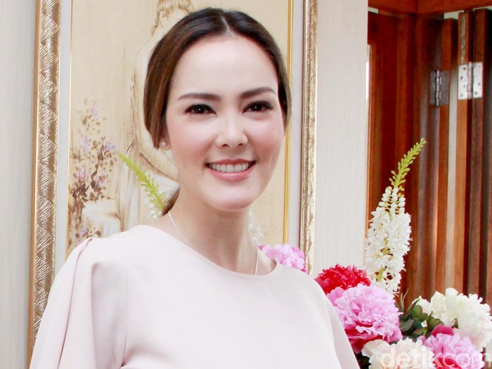 Cathy Sharon Akui Hubungan Anak dengan Eka Baik-Baik Saja