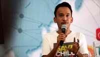 Ruben Onsu hadir dalam peluncuran gerakan Save Child On The Internet.
