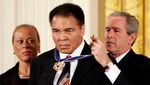 Petinju Legendaris Muhammad Ali Meninggal Dunia