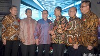 Sekitar 92% dana hasil penerbitan obligasi ini akan digunakan untuk pengembangan Bandara Internasional Soekarno-Hatta. Sisanya 8 dialokasikan untuk proyek pengembangan ekspansi bandara lain yang dikelola oleh AP II.