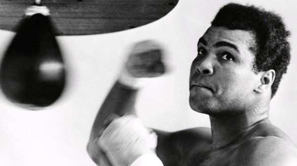 Meme Inspiratif Sang Juara Sejati, Muhammad Ali