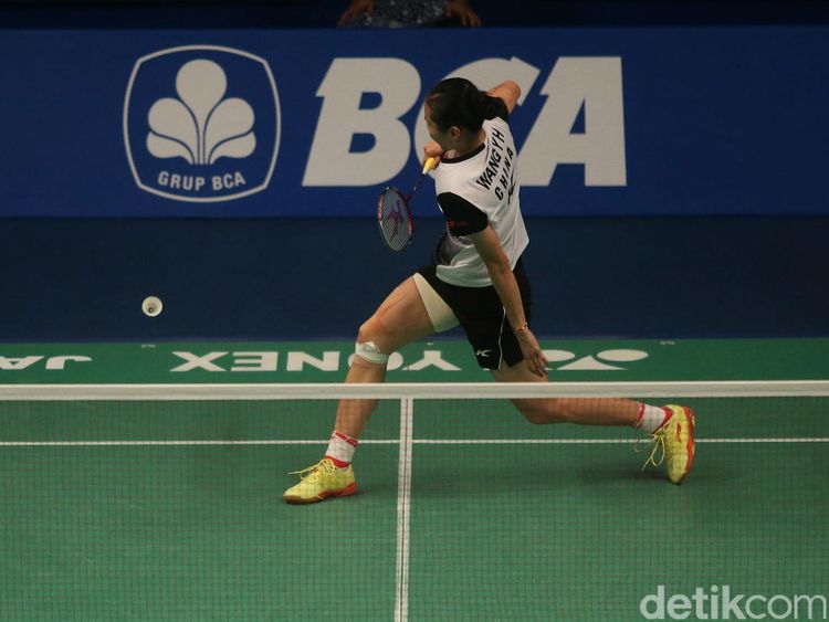 Wang Yihan hentikan Carolina Marin