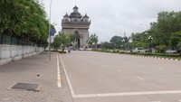 Patuxai didedikasikan untuk para pejuang perang untuk kemerdekaan Laos atas Prancis. Tak ayal, bangunan di Laos pun memiliki kemiripan dengan Prancis (Dhani/detikTravel)