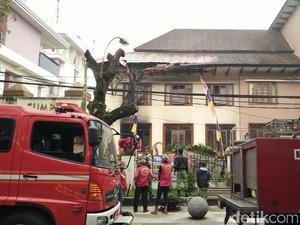 Kantor Kejati Jabar Terbakar Siang ini, Beberapa Ruangan Hangus