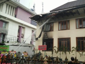 Api di Kejati Jabar Berhasil Dipadamkan, yang Terbakar Aula dan Ruang Tunggu
