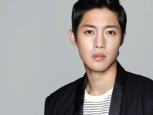 Confirmed! Kim Hyun Joong Comeback Desember