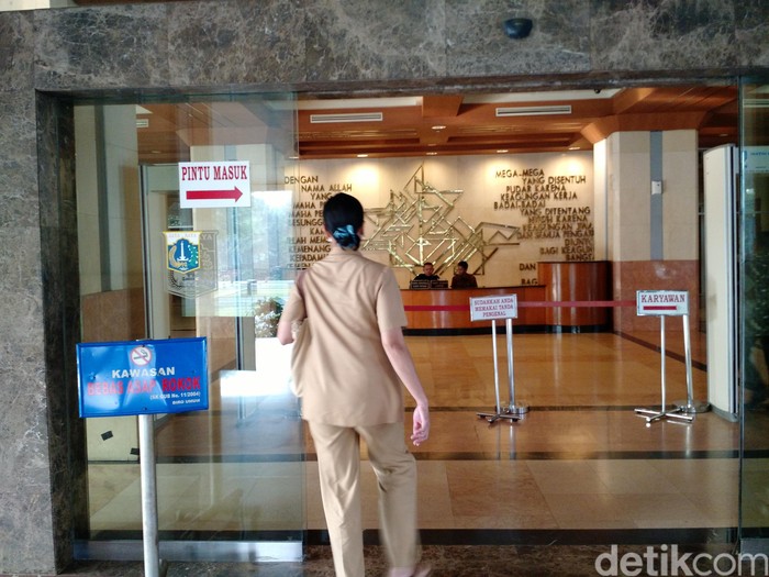 138 PNS Pemprov DKI Diberi Sanksi Berat Selama 2017