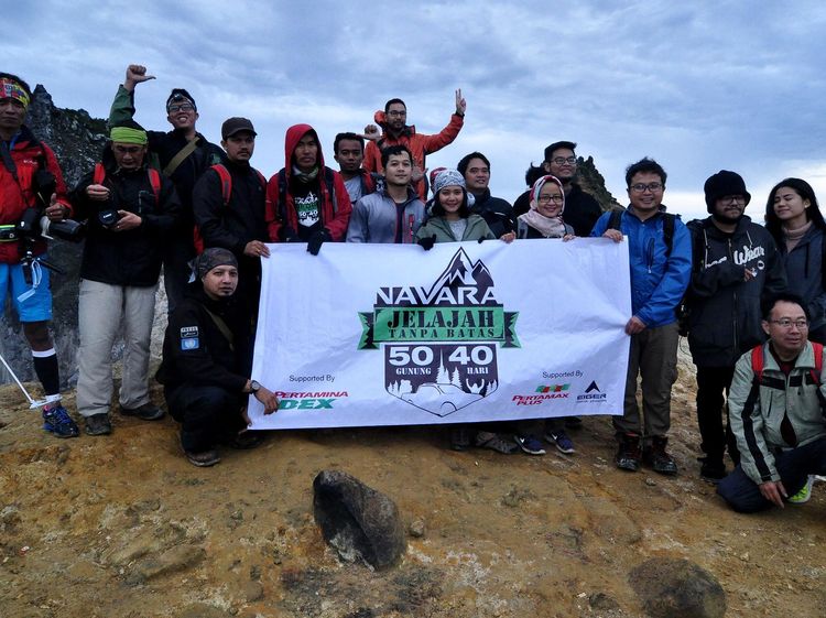 Ekspedisi Navara Jelajah Tanpa Batas Taklukkan 50 Gunung