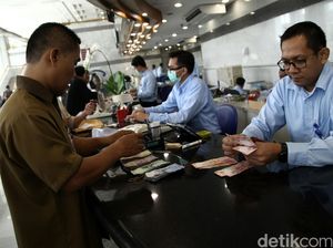 Corona Menggila, Kantor Bank Tetap Buka?
