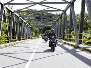 Jangan Jadi Maling di Jalan Raya