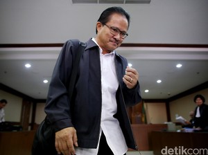 Eks Dirjen Hubla Bobby Mamahit Hadapi Vonis