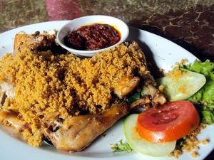 Sedap! 5 Racikan Ayam Goreng Kremes yang Nikmat Disantap dengan Nasi dan Sambal