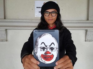 Bikin Karikatur PM Najib Jadi Badut, Seniman Malaysia Diadili
