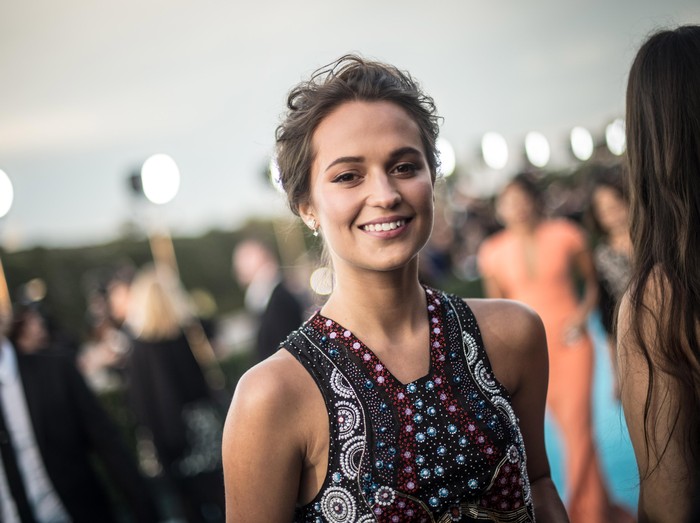 Alicia Vikander Bicara Soal Asmara dengan Michael Fassbender