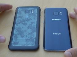 Si Tahan Banting Galaxy S7 Active