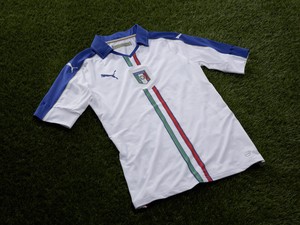 Seragam Yang Klasik dari Italia