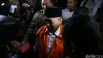KPK Tahan Mantan Ketua DPRD Riau