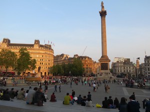 Ngabuburit di London, dari Trafalgar Sampai Picadilly