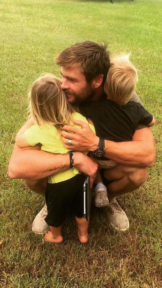 Chris Hemsworth yang menikah dengan Elsa Pataky juga telah menjadi ayah dari tiga anak yakni Tristan Hemsworth, India Rose Hemsworth, Sasha Hemsworth. Foto: Instagram