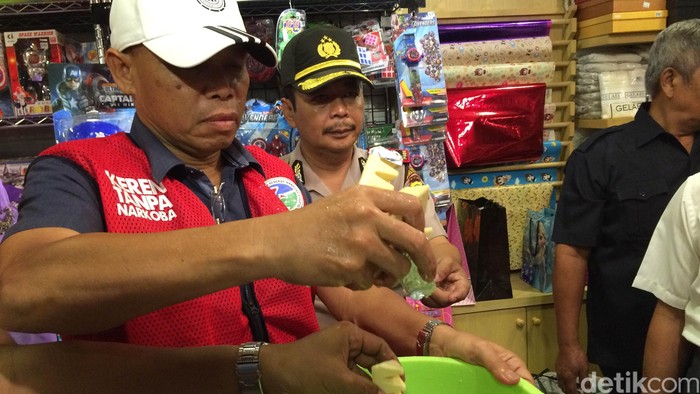 Sidak di Pasar Swalayan di Tebet, Petugas Temukan Boraks dan Formalin