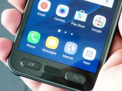 Si Tahan Banting Galaxy S7 Active