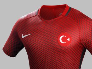 Jersey Keren a la Spider-Man Milik Turki