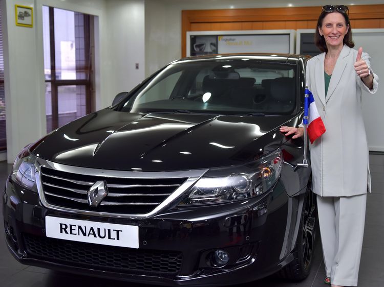 Mobil Dinas Baru Dubes Prancis