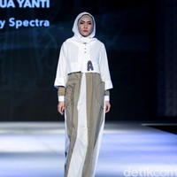 Najua Bellabaric by Najua Yanti Amity Spectra Muslim Fashion Festival 2016 at Plaza Selatan. Istora Senayan. Jakarta. [Foto: Mohammad Abduh/Wolipop]