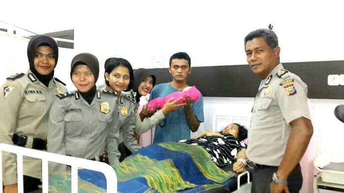 Tahanan di Polres Kampar Melahirkan Bayi Laki-laki