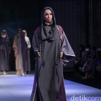 Najua Bellabaric by Najua Yanti Amity Spectra Muslim Fashion Festival 2016 at Plaza Selatan. Istora Senayan. Jakarta. [Foto: Mohammad Abduh/Wolipop]