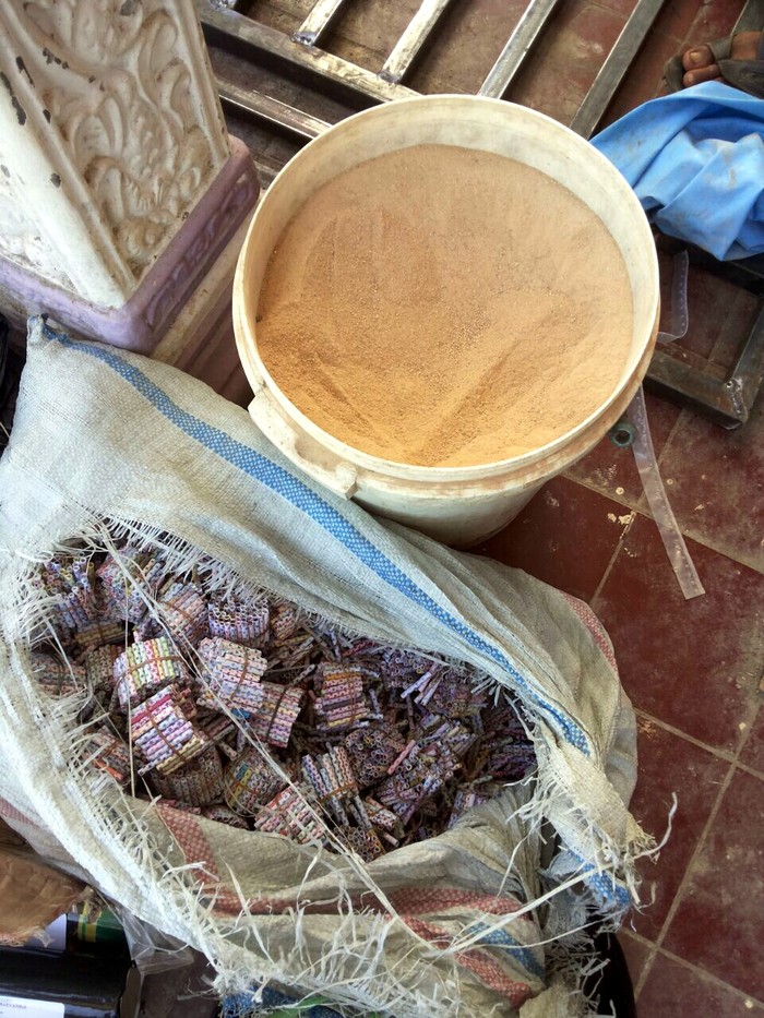 Sisir Perkampungan Warga, Polisi Temukan Ribuan Butir Petasan