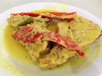 Mau Makan Gulai Kepala Ikan? Datang Saja ke 5 Tempat Makan Ini