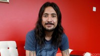 Tak hanya penampilan, soal musik pun terjadi perubahan.