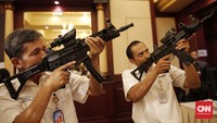 Sub Machine Gun PM3. Senapan laras pendek ini memiliki desain khusus untuk mendukung pertempuran jarak dekat, perang kota, pembebasan sandera.