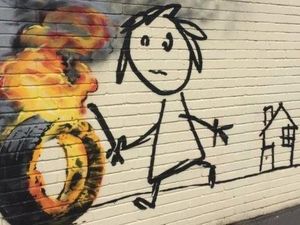 Banksy Tinggalkan Jejak di Dinding Bangunan SD