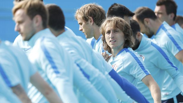 Luka Modric menjadi salah satu pemain penting di timnas Kroasia.