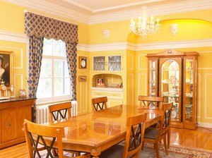 Tak Harus Putih, 6 Warna Ini Juga Buat Ruangan Tampak Lebih Besar