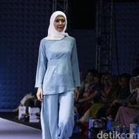 Restu Anggraini for Blibli.com Muslim Fashion Festival 2016 at Plaza Selatan. Istora Senayan. Jakarta. [Foto: Mohammad Abduh/Wolipop]