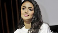Amanda saat ditemui di peluncuran soundtrack film ILY from 38.000 Ft di kawasan SCBD, Sudirman, Jakarta Selatan, Kamis (9/6/2016). Pool/Noel/detikFoto.