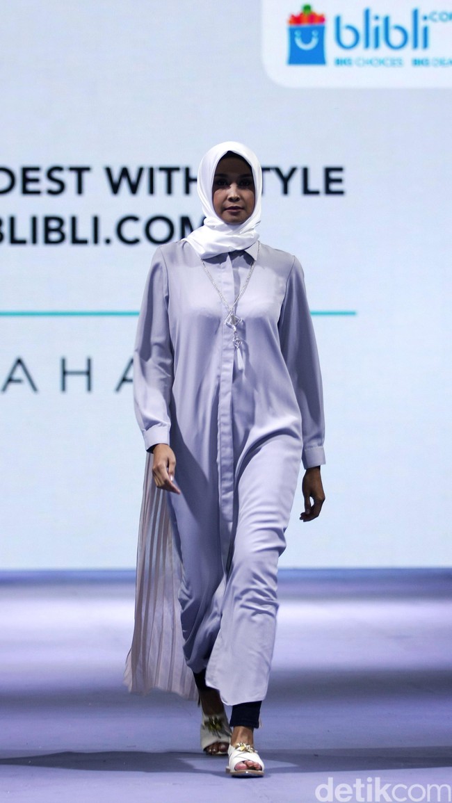 Jenahara for Blibli.com Muslim Fashion Festival 2016 at Plaza Selatan. Istora Senayan. Jakarta. [Foto: Mohammad Abduh/Wolipop]