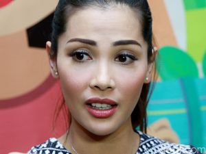 Nadia Mulya Rencanakan Tulis 4 Judul Buku Lagi