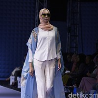 Ria Miranda for Blibli.com Muslim Fashion Festival 2016 at Plaza Selatan. Istora Senayan. Jakarta. [Foto: Mohammad Abduh/Wolipop]