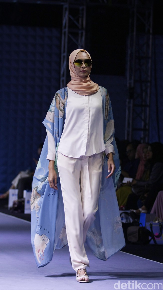Ria Miranda for Blibli.com Muslim Fashion Festival 2016 at Plaza Selatan. Istora Senayan. Jakarta. [Foto: Mohammad Abduh/Wolipop]