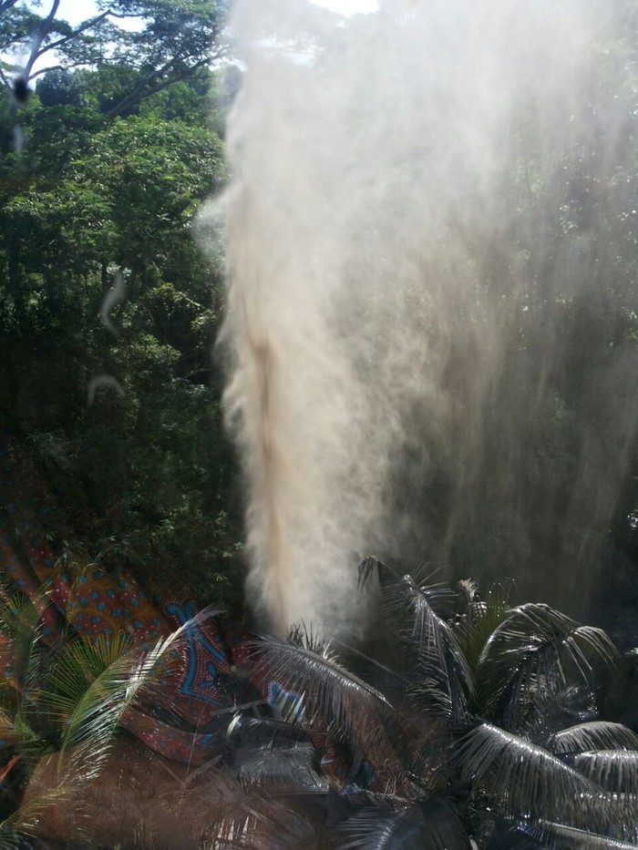 Warga di Balikpapan Cari Air Sampai 64 Meter, yang Muncul Semburan Lumpur