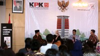 KPK luncurkan media pembelajaran anti korupsi berbasis online di gedung KPK, Jakarta (10/6/2016). 