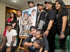 Bernostalgia di Teaser Trailer Warkop DKI Reborn Jangkrik Boss Part 1
