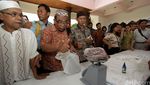 Pasar Daging Murah di DPR