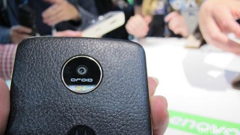 Ponsel Moto Z ditenagai prosesor Snapdragon 820 dan RAM 4 GB. Foto: detikINET/AN Uyung Pramudiarja